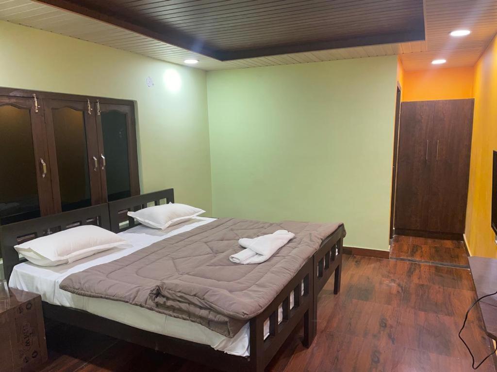 Drona Hills Resorts Kanatal Eksteriør bilde