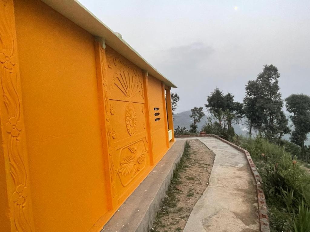 Drona Hills Resorts Kanatal Eksteriør bilde