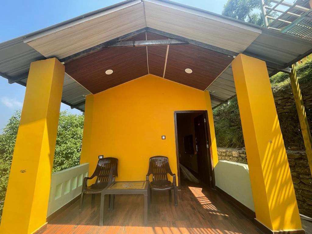 Drona Hills Resorts Kanatal Eksteriør bilde