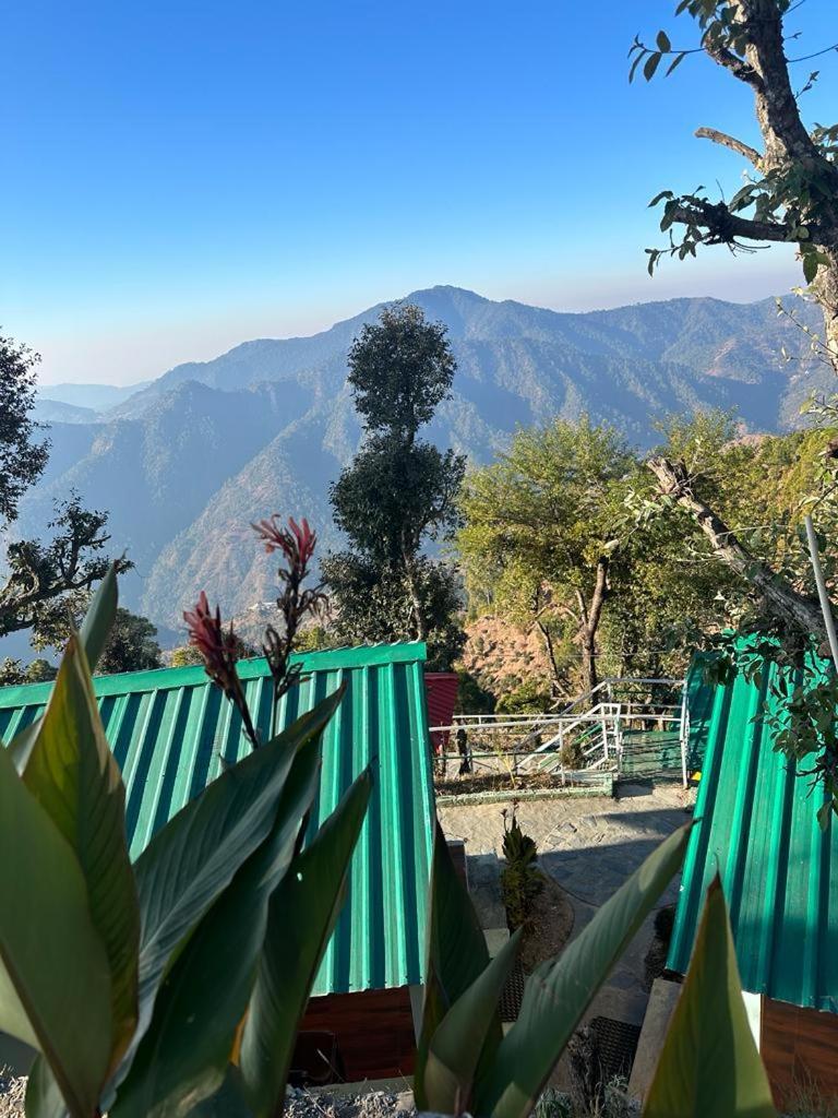 Drona Hills Resorts Kanatal Eksteriør bilde